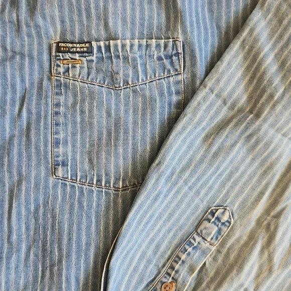 Button up - Picture 2 of 3